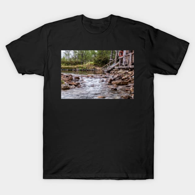 The Refreshing Waters of Kiilopää T-Shirt by krepsher